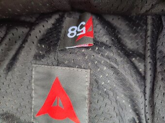 Kožené moto kalhoty značky Dainese , rozměry u fotografií. - 5
