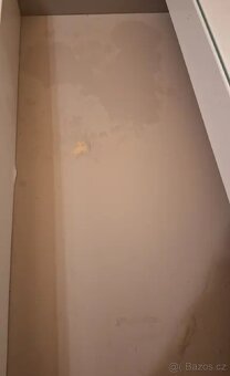 Toaletní stolek + zrcadlo IKEA - 5
