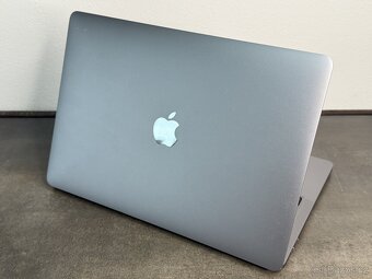 MacBook Pro 13'' 2020 / i5 / 16GB / 512GB SSD / Space Gray - 5