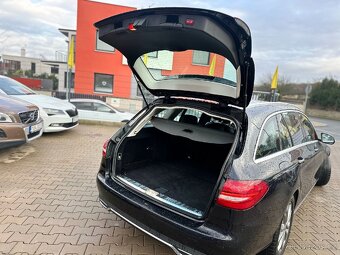Mercedes-Benz C-Class 1.6 Diesel 100 kW (2015)
- 5