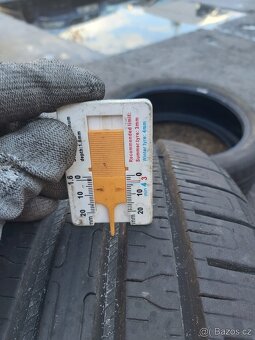 Prodám letní pneu Goodyear EfficientGrip 215/50/19 - 5