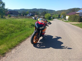 Honda CBR 1000RR REPSOL - 5