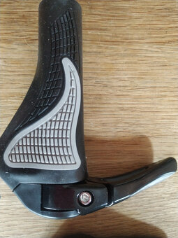MTB gripy s rohama. - 5