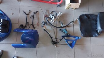 Yamaha YZF 1000 Thunderace - díly - 5