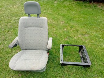 Sedacka vwt4 - 5