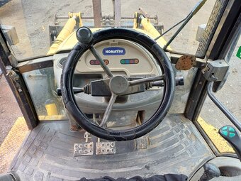 KOMATSU WB 93 R-2 traktorbagr 4x4 - 5