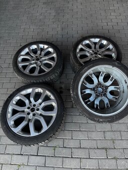 Kola 275/40 R22 Land Rover Range Rover - 5