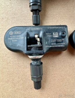 TPMS senzor AUDI 1K0907255C - 5