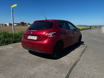 Peugeot 208 1.4 Vti - 5