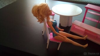 Nábytek pro panenky-typu Barbie - 5