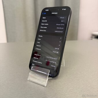 iPhone 15 Pro 128GB blue titan, pěkný stav, rok záruka - 5