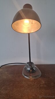 Ikonicka stolni lampa Kandem 1115 - 5