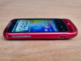 HTC Wildfire A3333 + kožené pouzdro HTC - 5