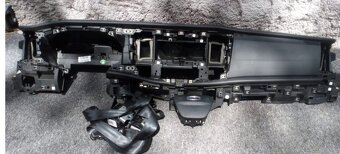 FORD TRANSIT MK8 DILY -KAROSERIE - 5