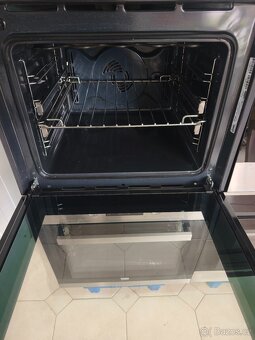 Horkovzdušná trouba Ikea Raffinerad, teleskopické výsuvy - 5