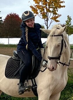 Jezdecká helma HIM - 5