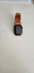 Apple Watch 8; 45mm - 5