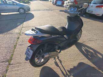 Piaggio Beverly - 5