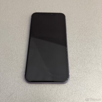 iPhone 11 64GB purple, pěkný stav, 12 měsíců záruka - 5