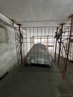 prodám garáž na Proseku P 9 Lovosická zamykatelná - 5