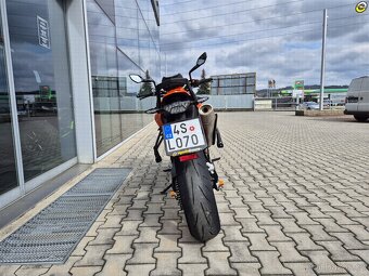 KTM 890 Duke GP - 5