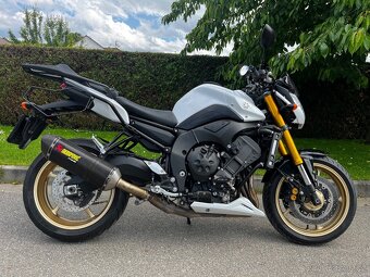 Yamaha FZ8 - 5