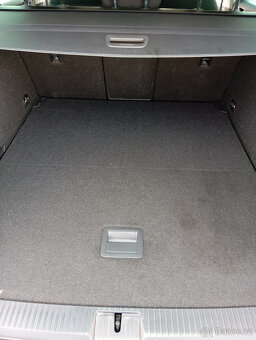 VW PASSAT B8 RLINE , ACC,NAVI,KAMERA,TAŽNÉ,atd - 5