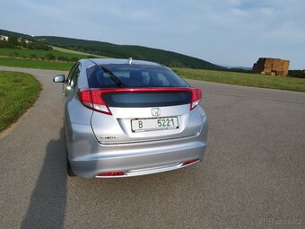 Honda Civic 1.3i-73 kw,klima - 5