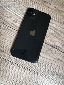 Prodám iPhone 11 - 5