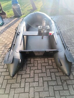 Člun nafukovací, motor, baterie - 5