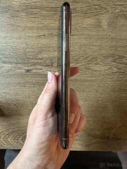 iPhone XS 64 GB Gold – zachovalý, spolehlivý - 5