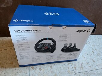 Play Station 5 Slim, 2 ovladače, volant s pedály a stojanem - 5