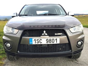 Mitsubishi Outlander 2,2 DiD 4WD 130kW/177k, manuál 6 st. - 5