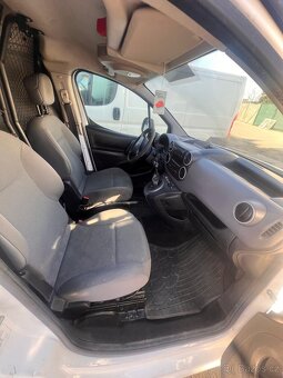 Peugeot Partner, Peugeot Partner; 1,6 HDI - vadný motor - 5