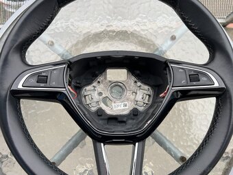 Originál multifunkční volant tříramenný kožený Škoda s pádly - 5