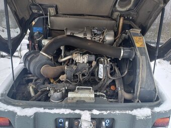 Kolový nakladač Liebherr L506 Compact - 5