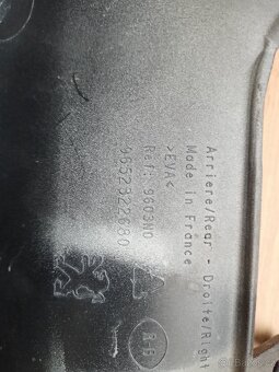 Lapače nečistot Peugeot 407 sw - 5