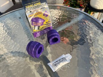 Powerflex PFF85-803-25 Uložení stabilizátoru - 5