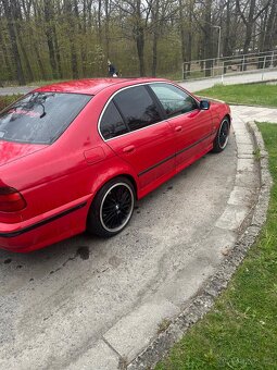 BMW - 5