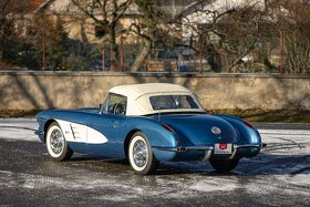 Chevrolet Corvette C1 283 cu in (4.6 L) - 5