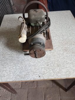 Filtry na filtrování vína+ čerpadlo na 230V - 5