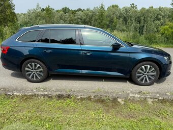 Škoda Superb 3 kombi r.v. 2022 dsg 2.0TDi 110kw el. tažné - 5