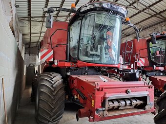 Case IH axial 9230 + MacDon FD75 - 5