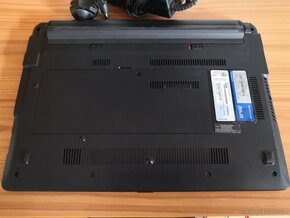 Asus U32U - 5