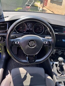 Volkswagen Golf 2.0Tdi 110 kw rok 2018 - 5
