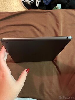 iPad 9.generace 64GB - 5