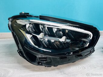 Mercedes W213 světla full led - 5