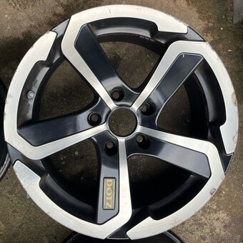 Alu kola Dotz Hanzo 8x17 5x120 ET35 - 5