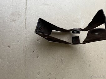 Jawa Kývačka - Držák krytu řetězu - 5