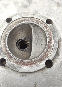 Jawa 90 - hlava motoru - 5